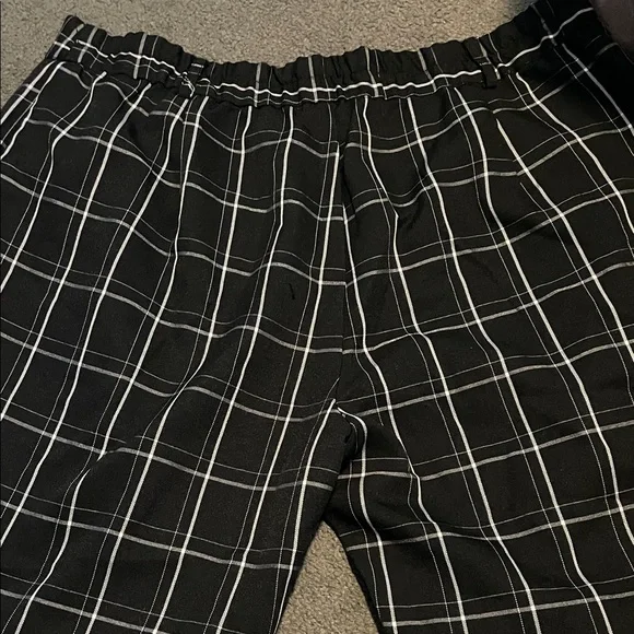 Grace Karin Women's Black and White Plaid Pants - Picture 3 of 3